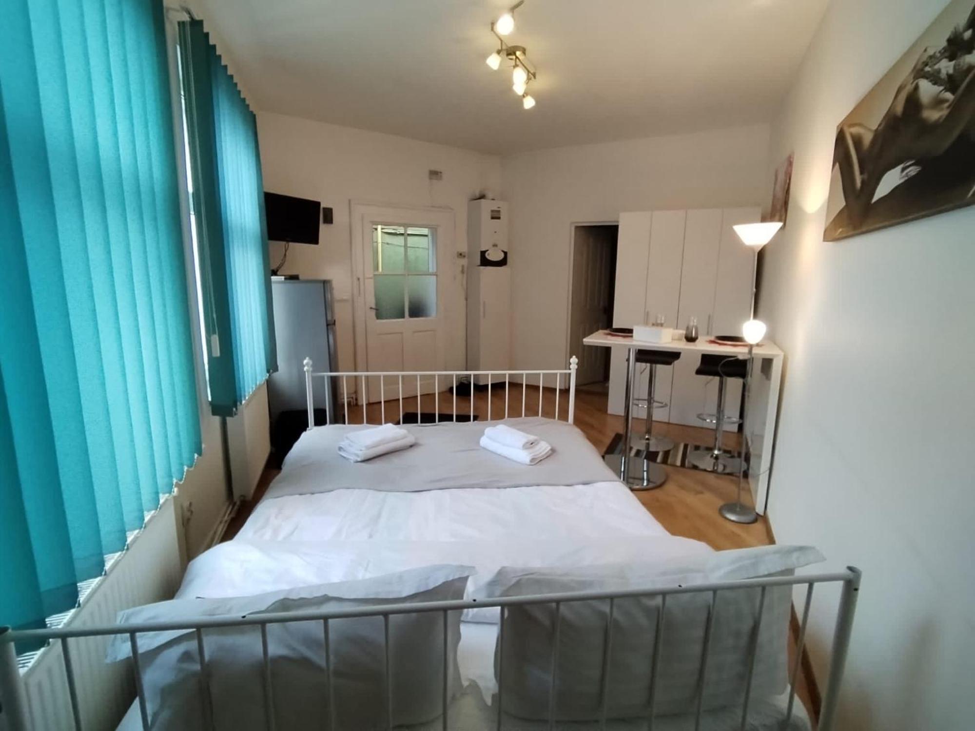 M&A Ana Central Studio Apartment Brasov Bagian luar foto